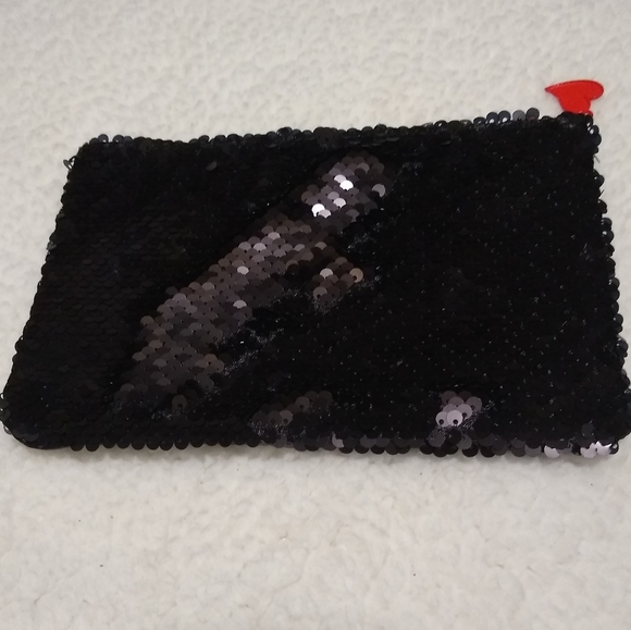 Betty Boop Makeup Bags - Picture 4 of 8